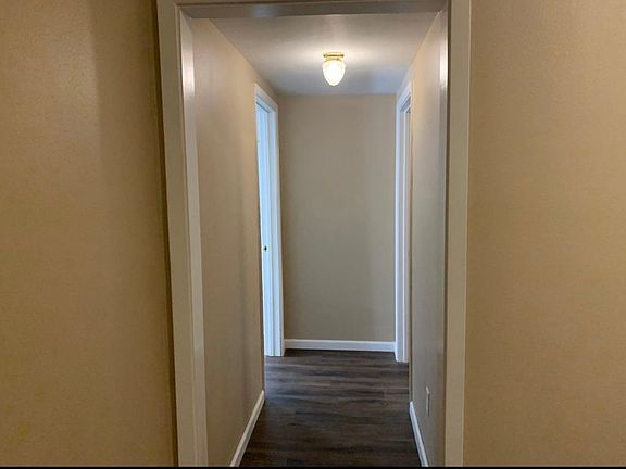 5th image of 305 Madison St