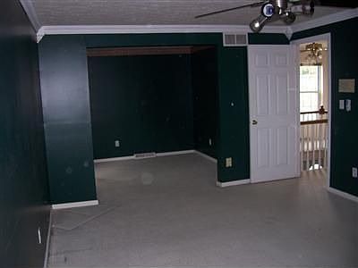 2nd image of 16467 Georgetown Ct