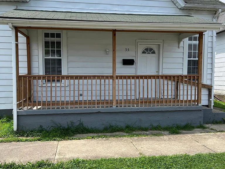 35 Conrey St — Photo 1