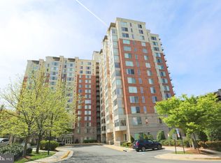 2726 Gallows Rd APT 503, Vienna, VA 22180