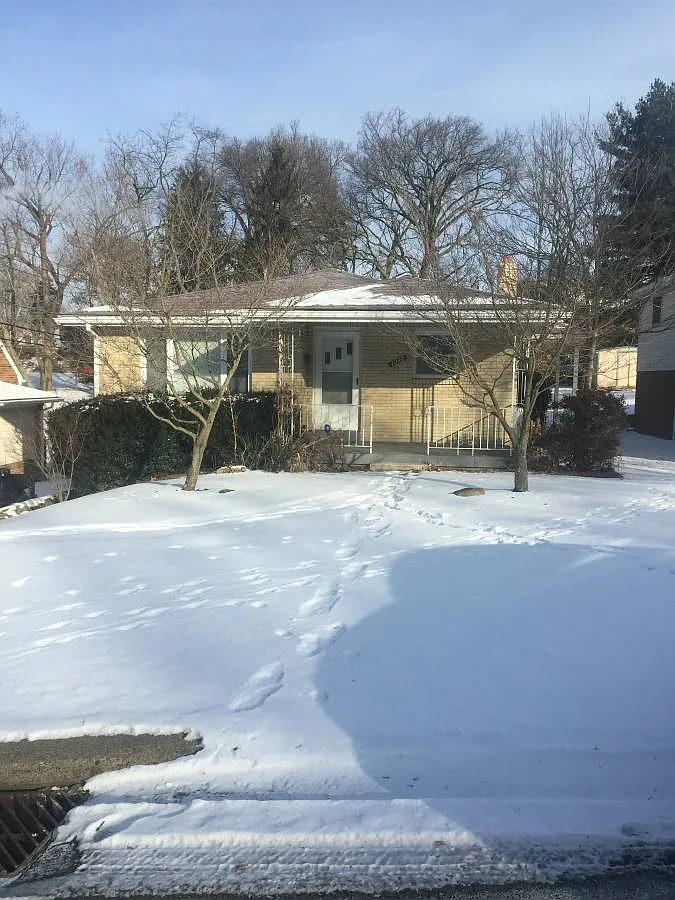 1227 McKinley Dr photo 1