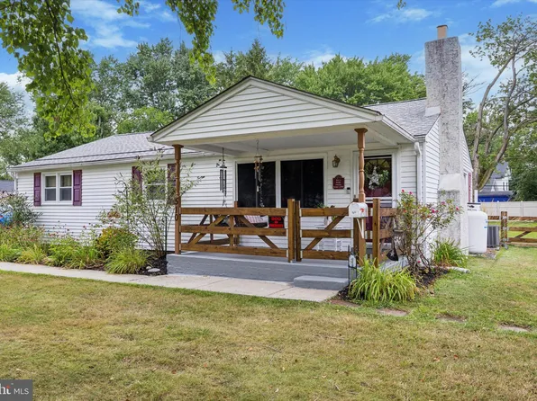510 Sherwood Ln, Hatboro, PA 19040