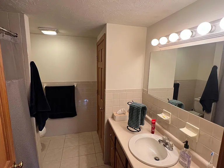 2366 Commonwealth Ave #2-3 — Photo 5