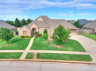 15212 Grayson Dr, Edmond, OK 73013