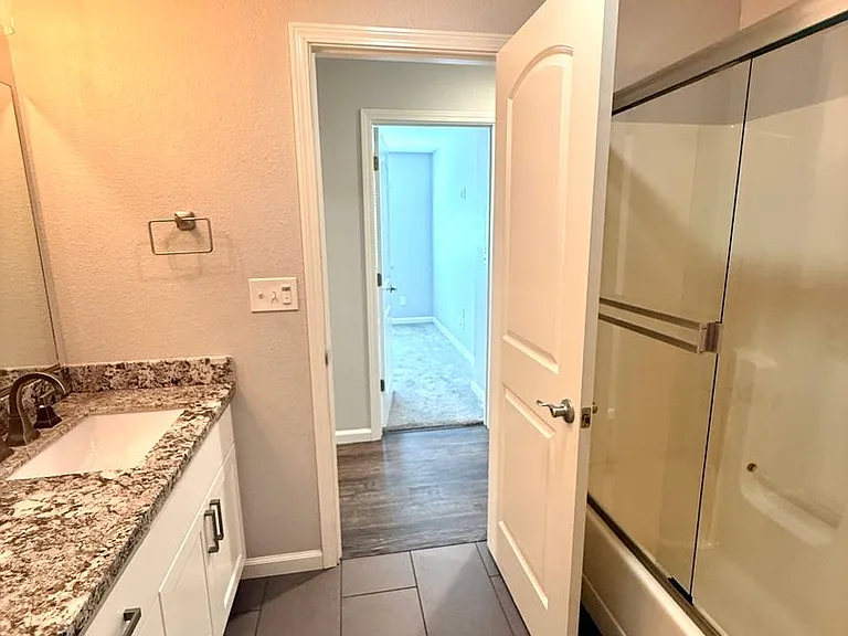 151 E Yolo St — Photo 12