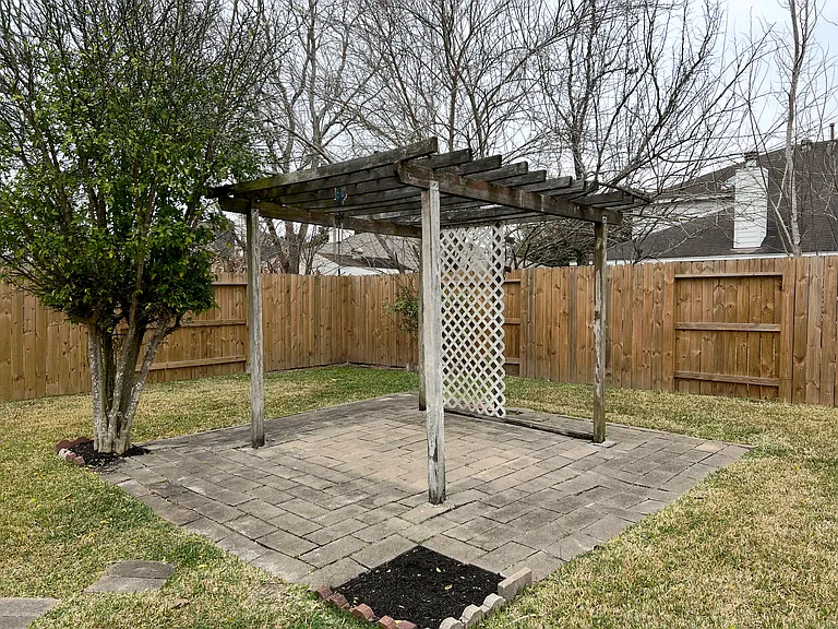 10009 Hidden Falls Dr — Photo 3