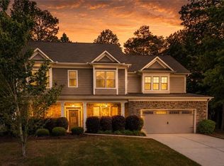 5645 Pleasant Woods Dr, Flowery Branch, GA 30542