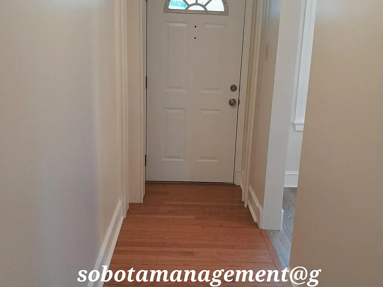 441 New St — Photo 3