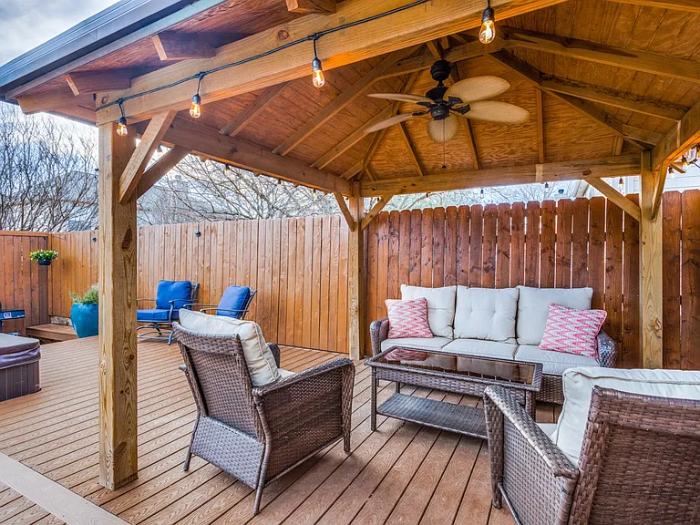 3607 Canyon View Ct — Photo 36