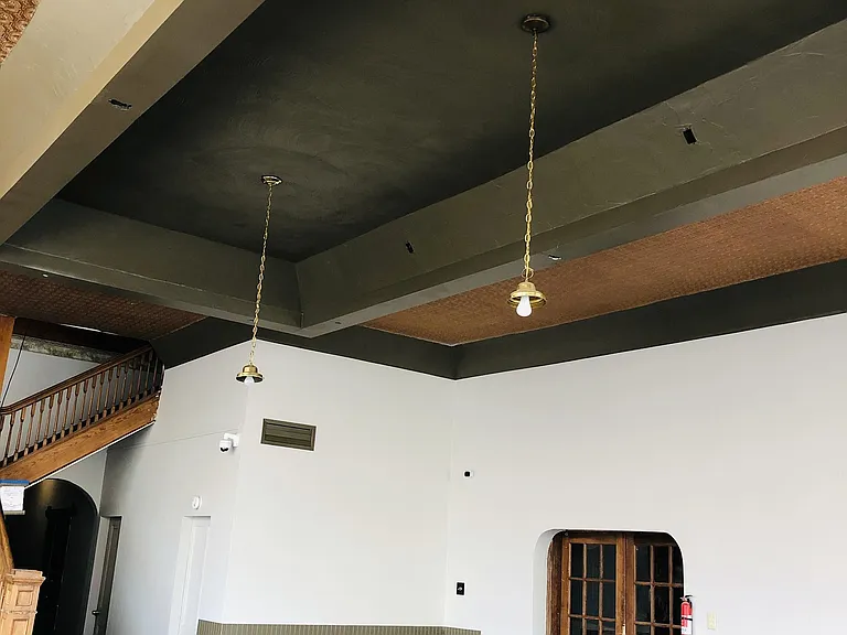 201 W Main St — Photo 10