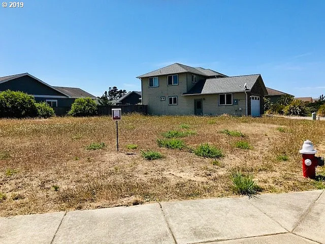 2611 Harrison Ave SW photo 1