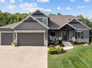 9103 SW 12th St, Blue Springs, MO 64064