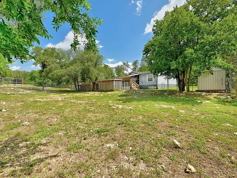 7807 Williamson Creek Dr — Photo 23