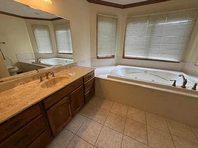 590 Wedgwood Dr — Photo 40