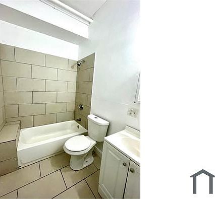 2nd image of 2205 E 70th Pl
