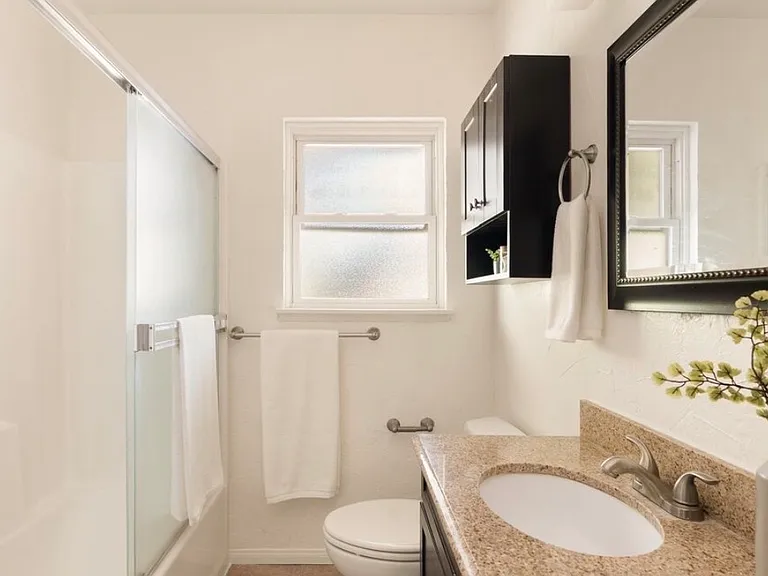 3641 Kalsman Dr #4 — Photo 5