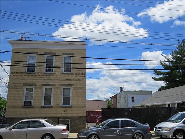 1st image of 103 Fullerton Ave APT 2