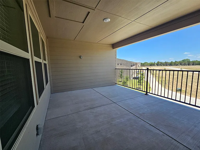 7933 Sunset Blvd — Photo 14