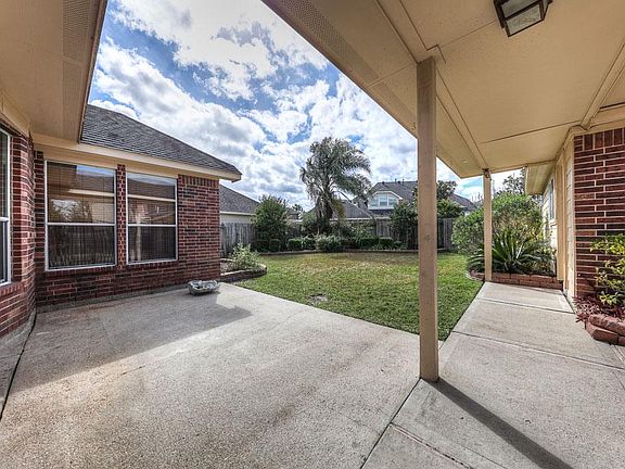 2nd image of 2707 Drywood Creek Dr