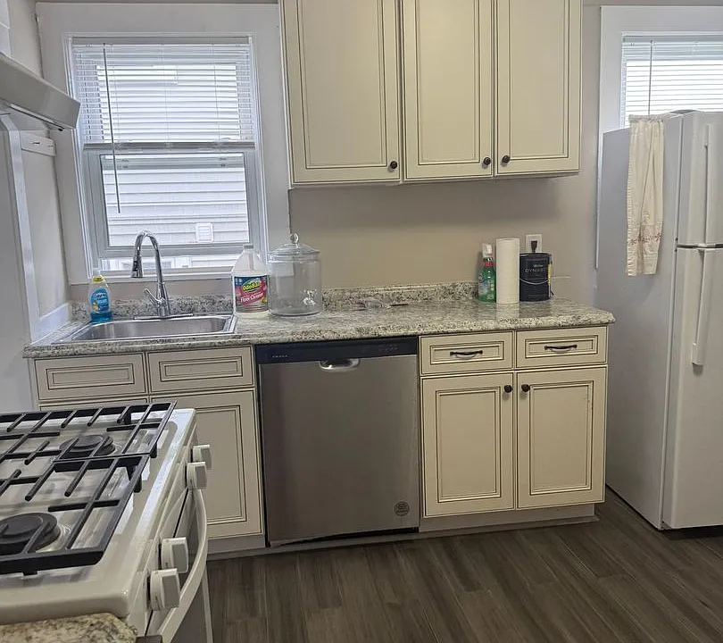 34 Matchett St #2