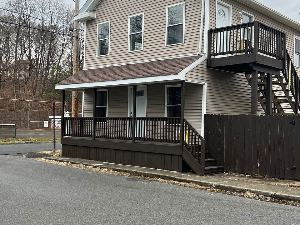 1st image of 34 Hudson St #1