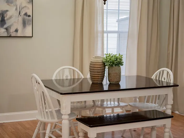 102 Wyndpark Cir — Photo 3