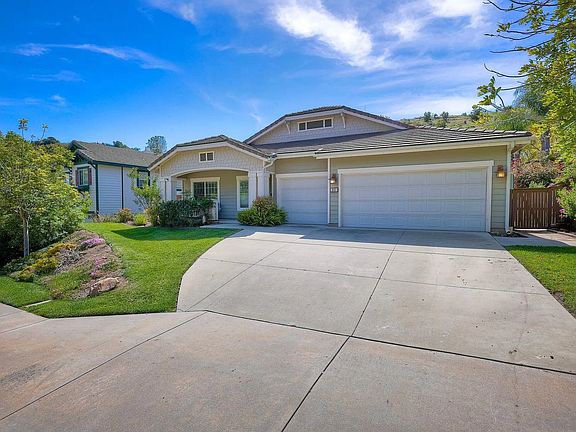 2nd image of 337 Oak Valley Ln