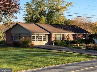 1523 Brechbill Rd, Chambersburg, PA 17202