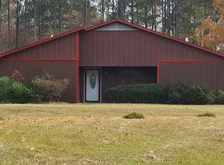 555 Estes Rd., Louisville, MS 39339