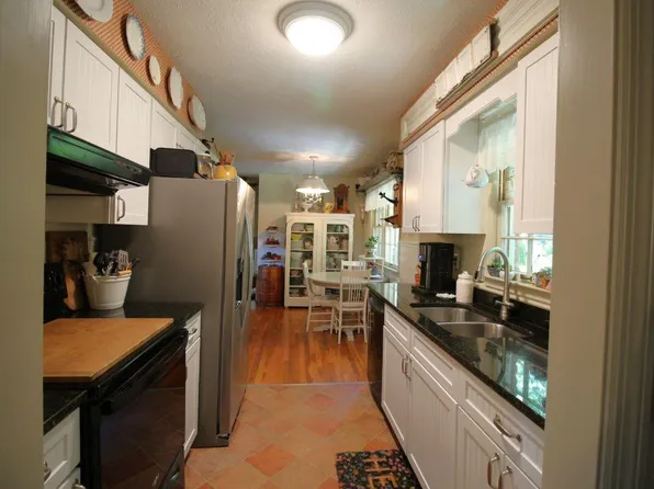 318 Senate Dr, Frankfort, KY 40601