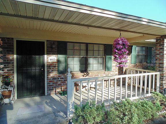 2nd image of 1042 Granger Dr