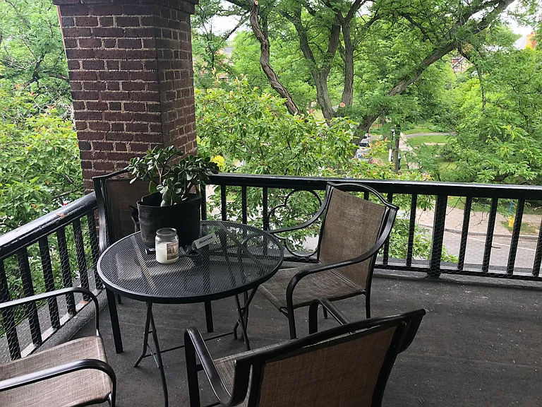 719 Park Ave #12 — Photo 8