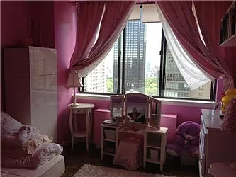 Rented by Metropolitan Res. Partners