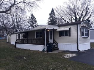 33 Harper Pkwy, Avon, NY 14414