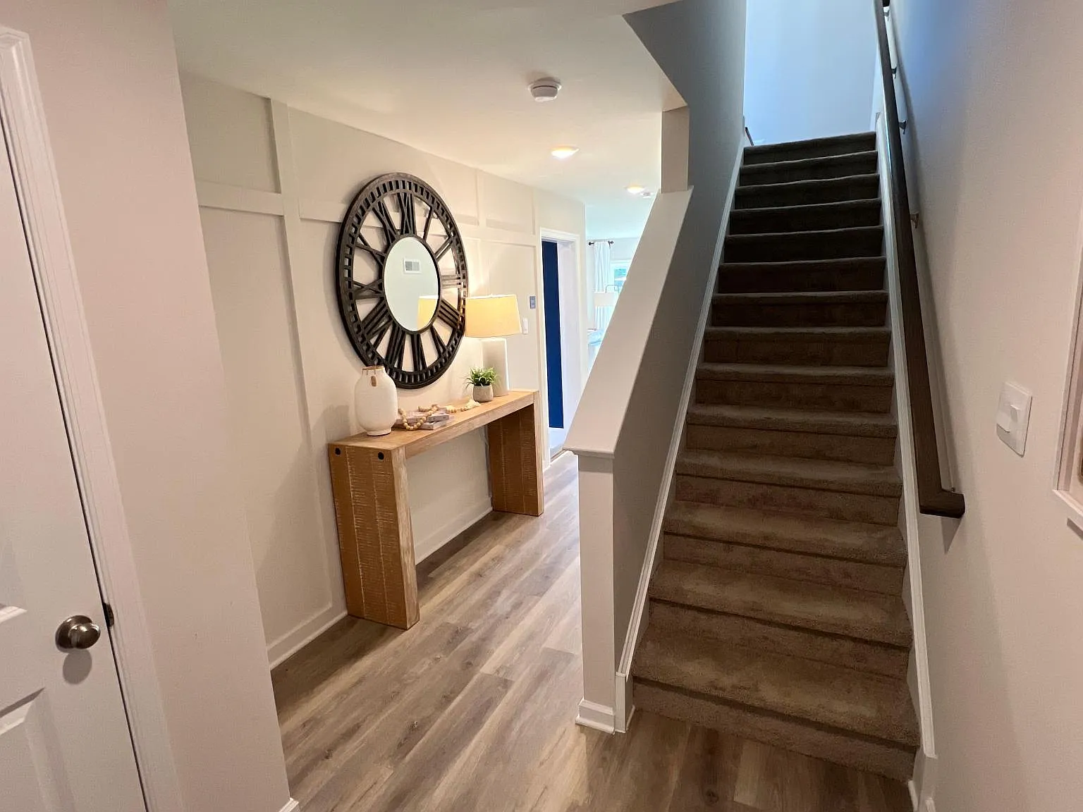 215 Macoun Way — Photo 3