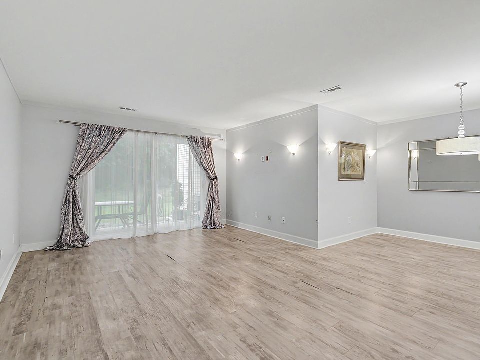 6600 Ridgefield Cir, photo 11