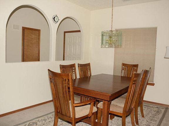 4th image of 8516 Ashton Pl NE
