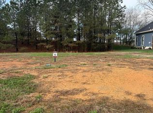 1565 Bobcat Run Dr, Loudon, TN 37774