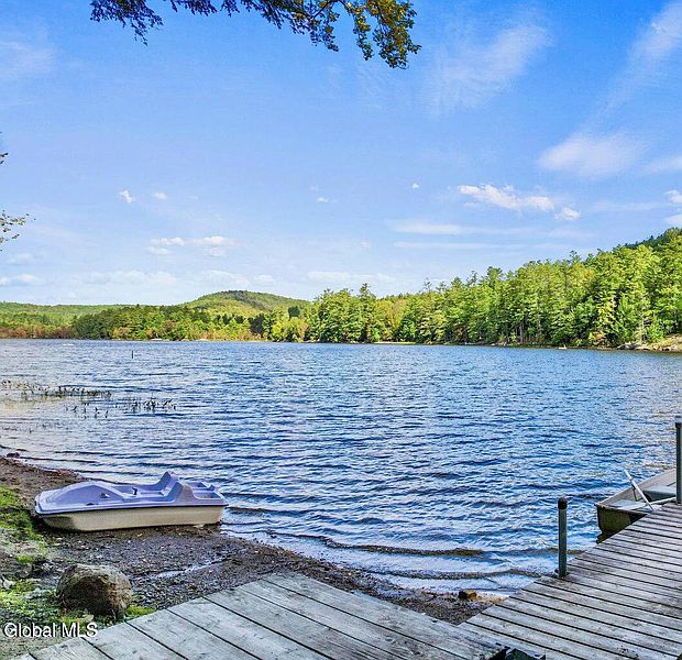 3rd image of 441 E Kelm Pond Road
