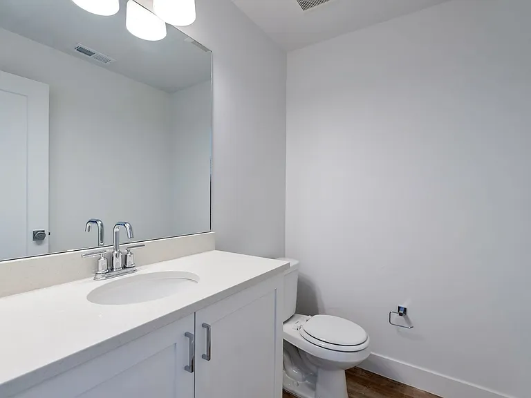 2881 S Bluff Rd #E — Photo 13