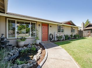 133 Le Roy Cir, Medford, OR 97501