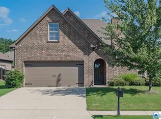 5906 Long View Ln, Trussville, AL 35173