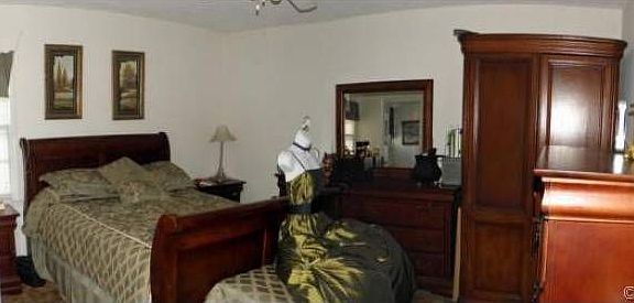 2nd image of 13816 Casimir Ave