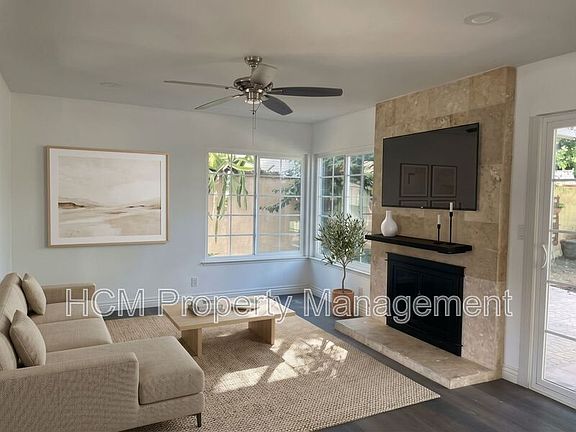5th image of 3651 Claremont St