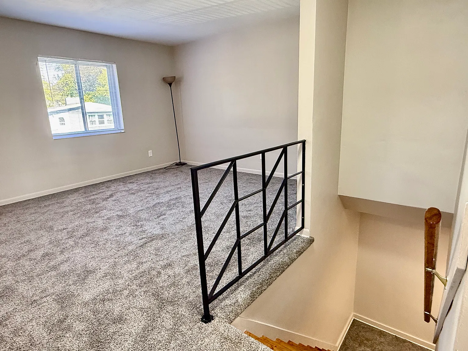 2 bed, 980 sqft, $865 — Photo 3