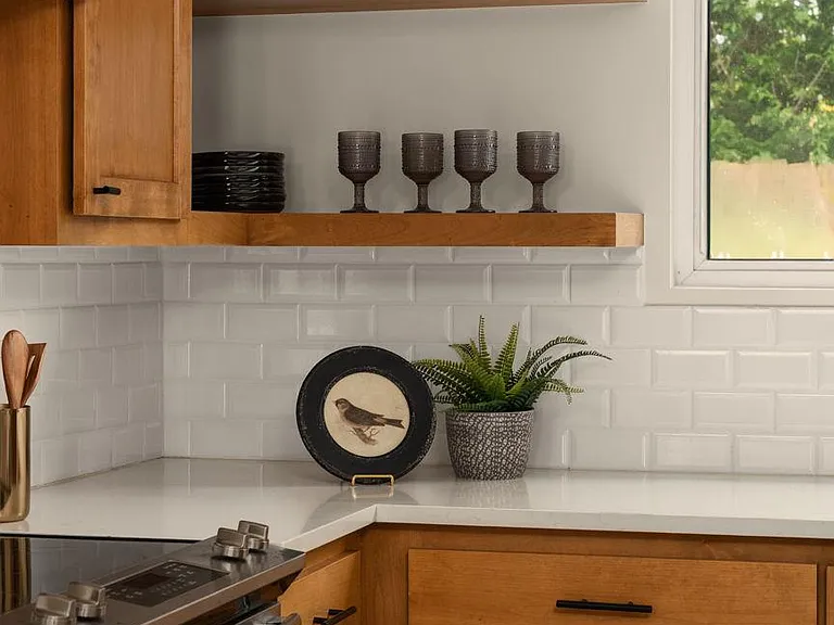 402 E Ash Dr — Photo 14
