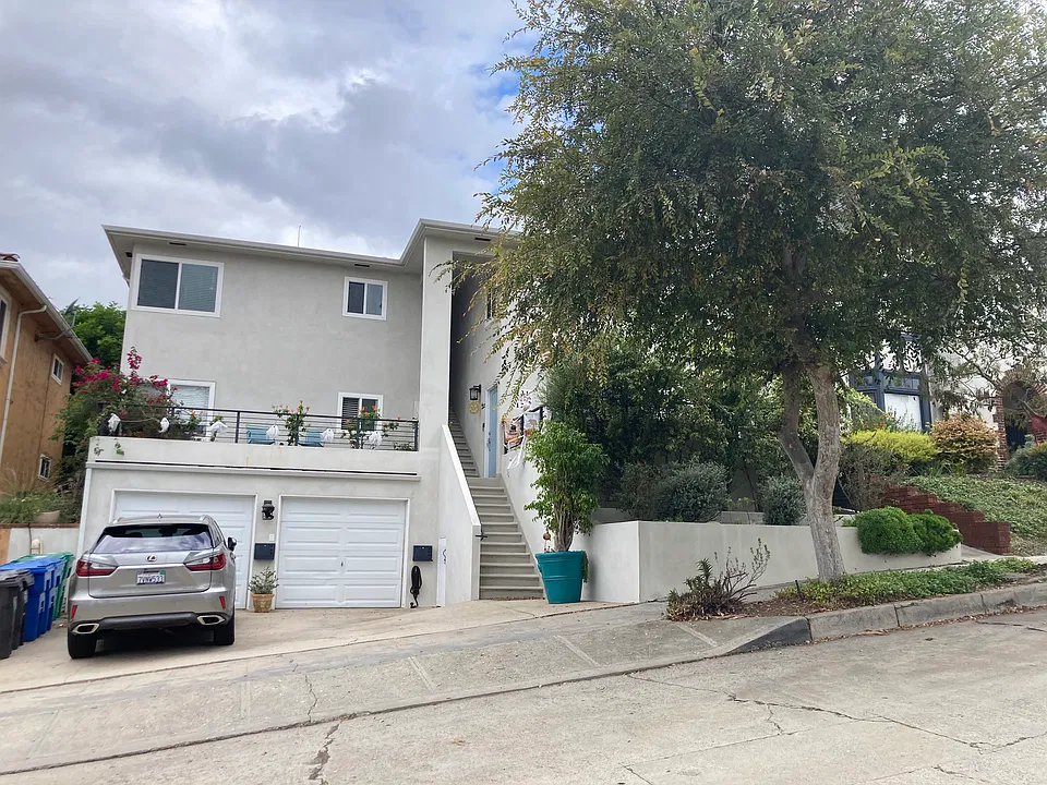 131 N Roswell Ave #131