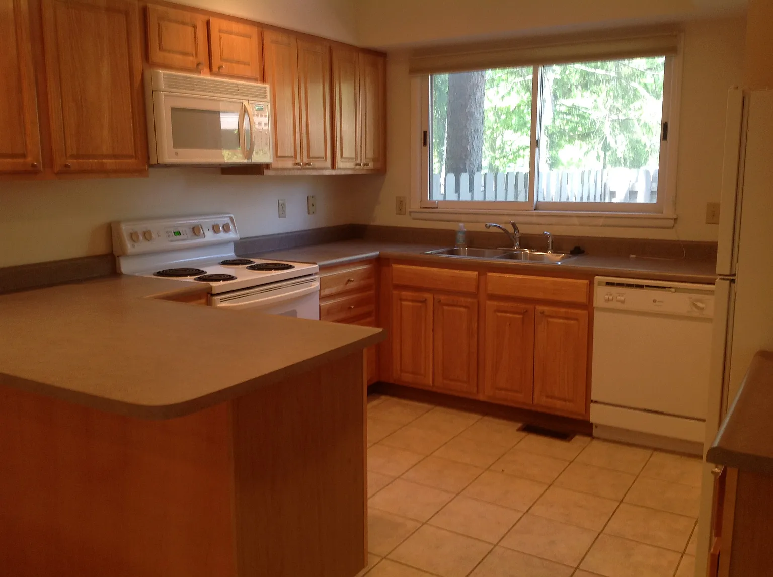 5219 Nob Ln photo 1