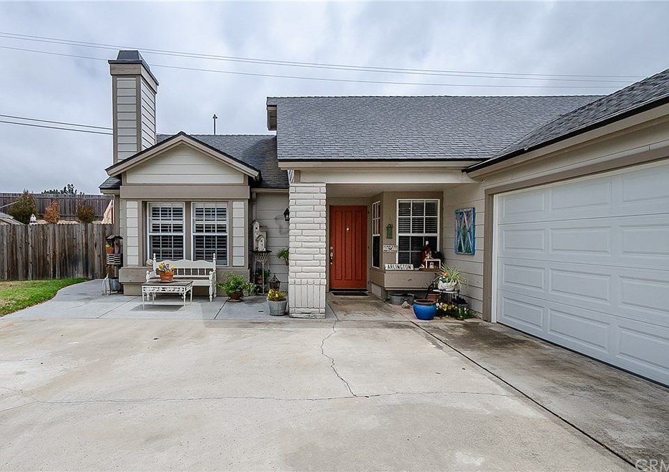 1st image of 125 Cain Dr