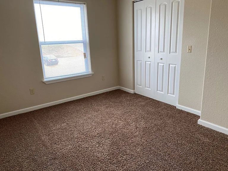 1930 Kissinger St #R206 — Photo 4